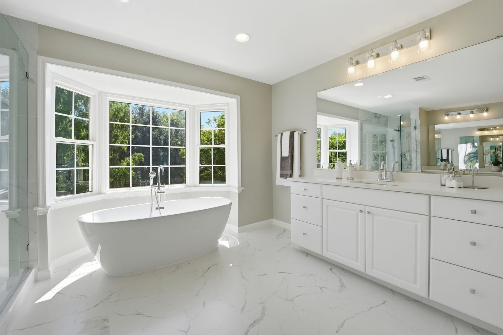 1405 Woodhurst Blvd, McLean VA