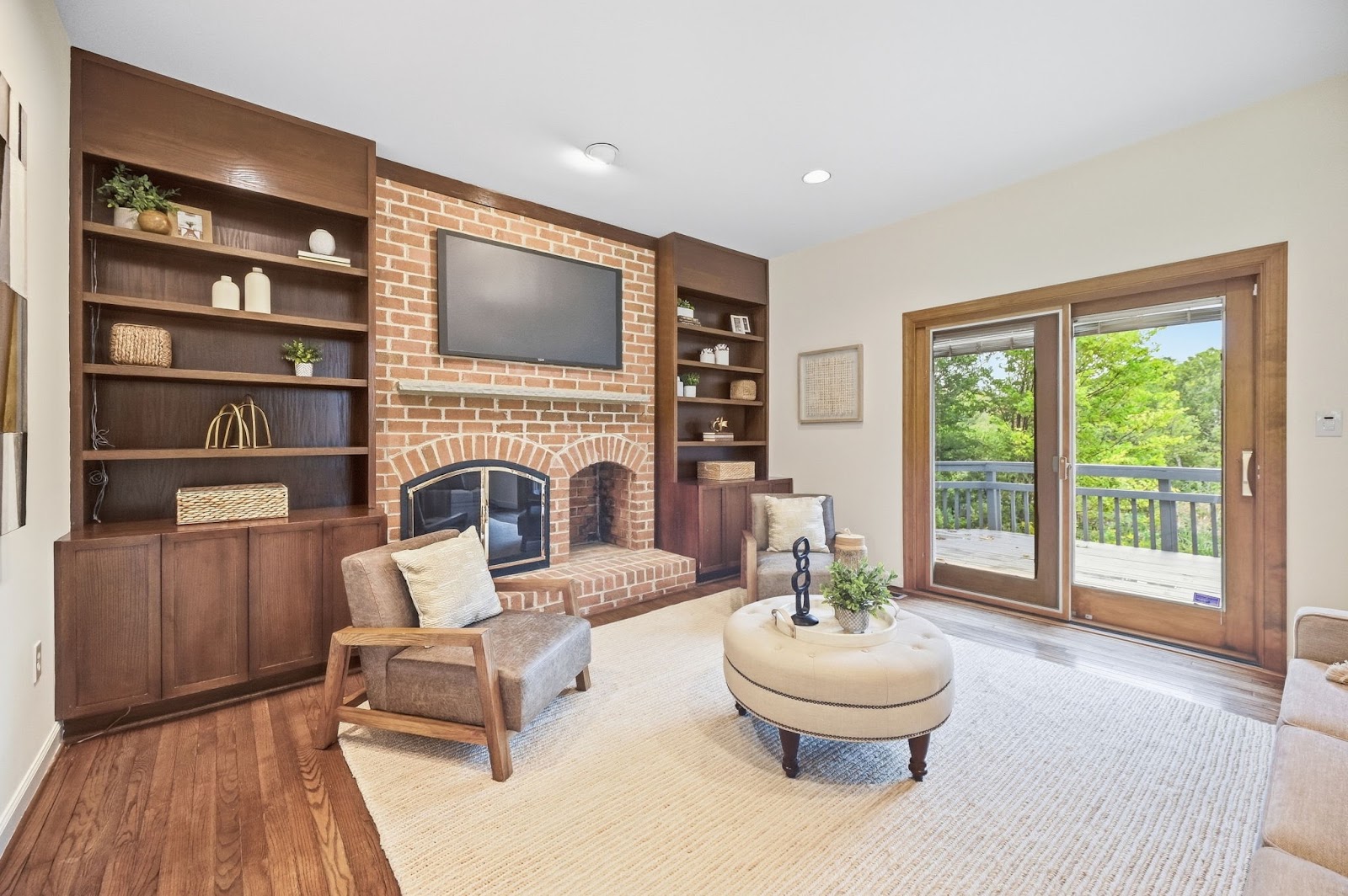 17 Royal Dominion Ct, Bethesda MD