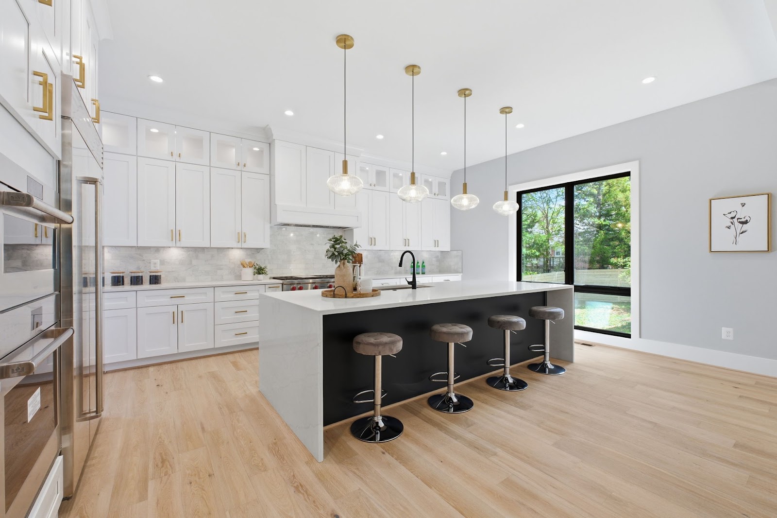 1736 Great Falls St, McLean VA