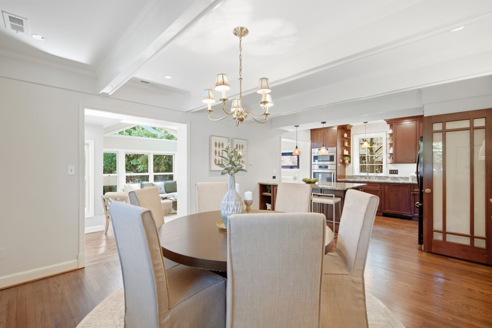 6424 Broad St, Bethesda MD