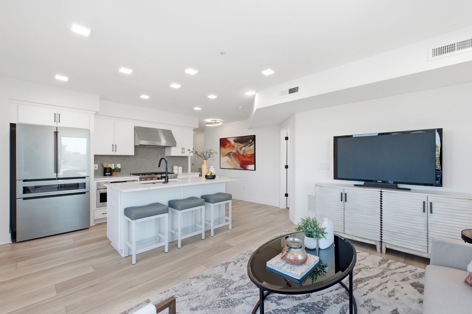 701 N Henry St 409M, Alexandria VA