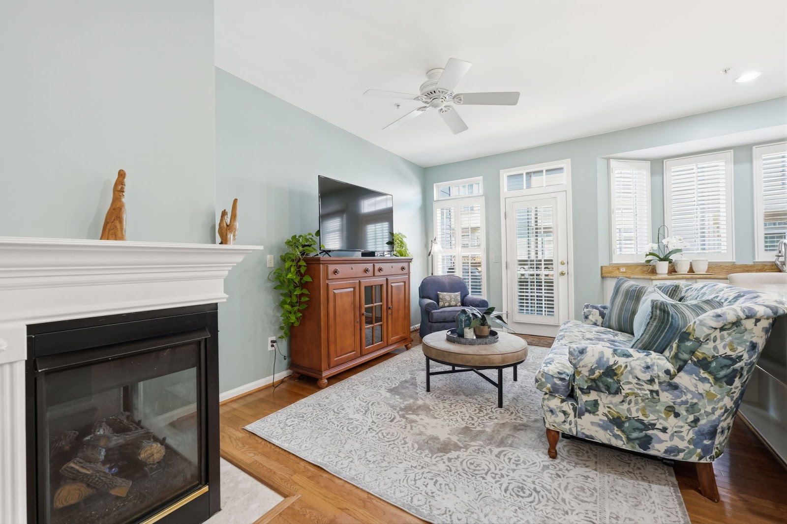 711 Scarburgh Way, Alexandria VA