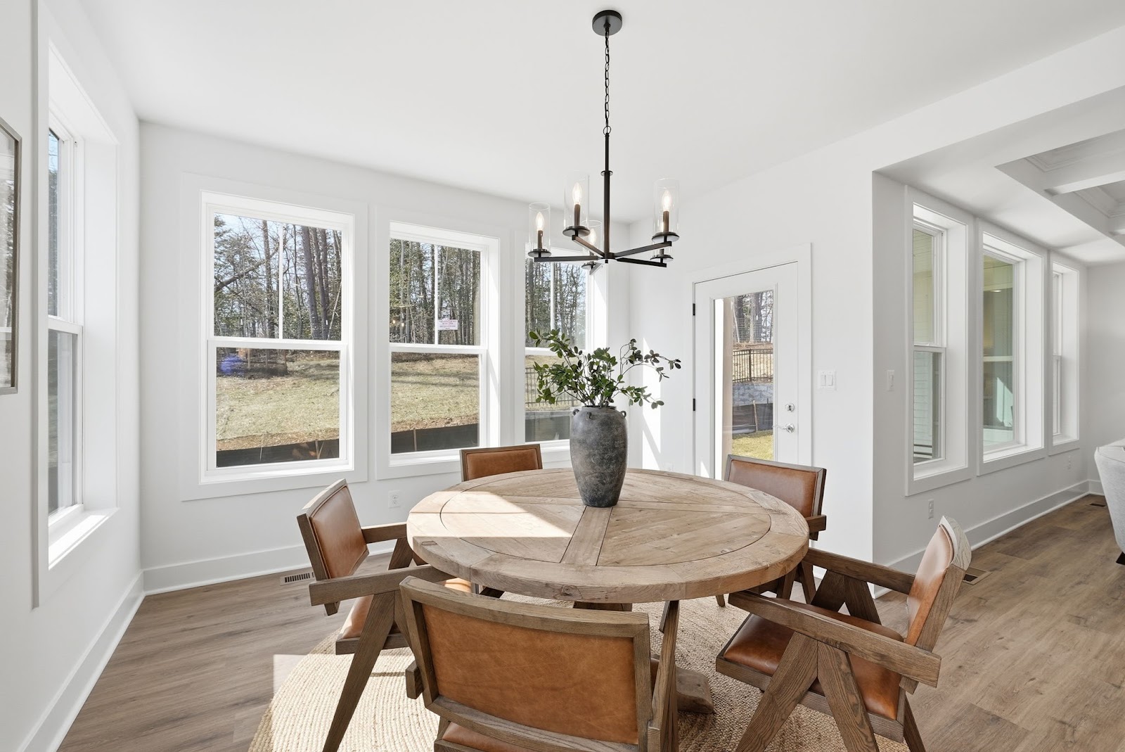 8761 Southern Oaks Pl, Lorton VA