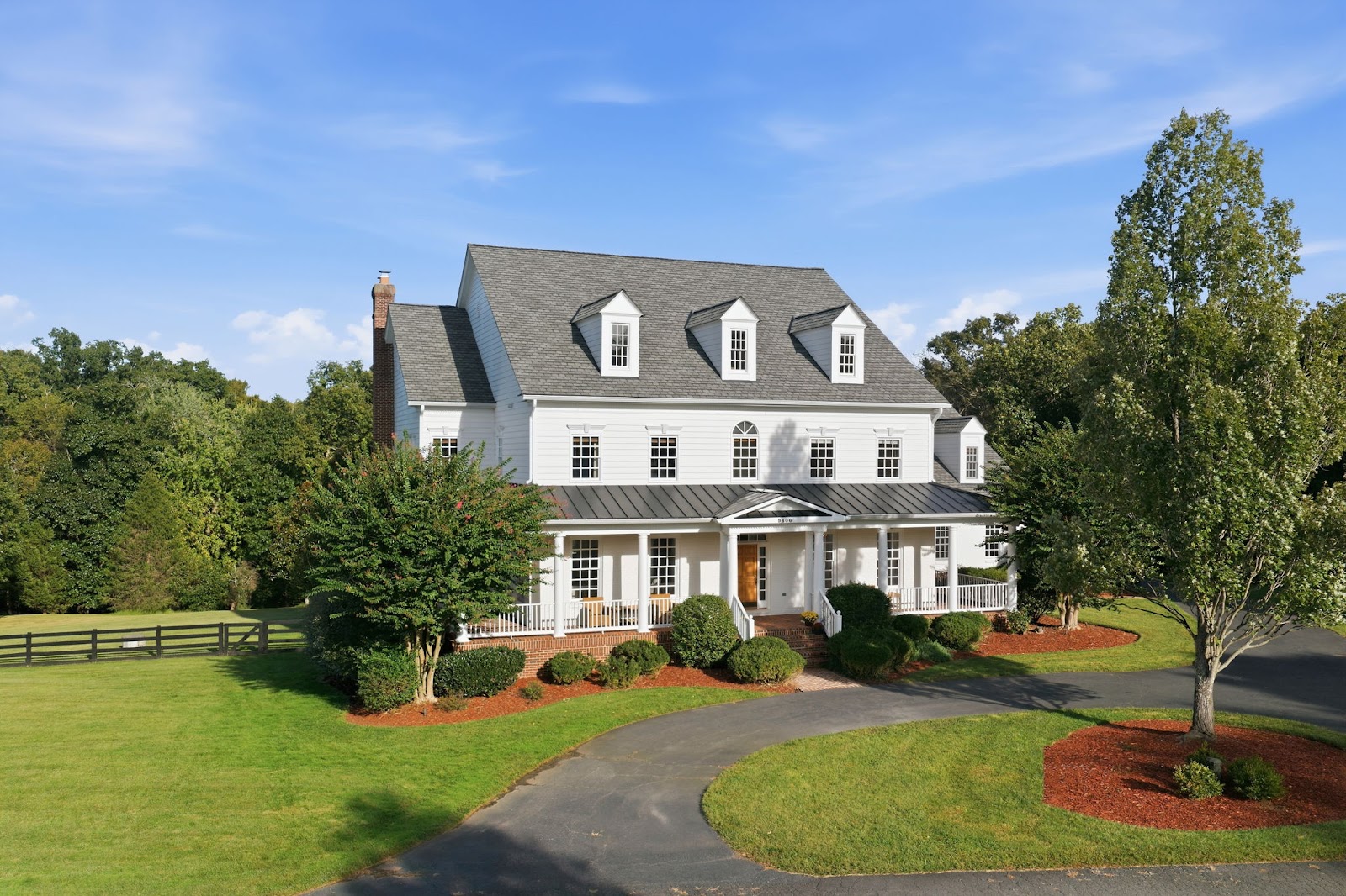 9606 Beach Mill Rd, Great Falls VA
