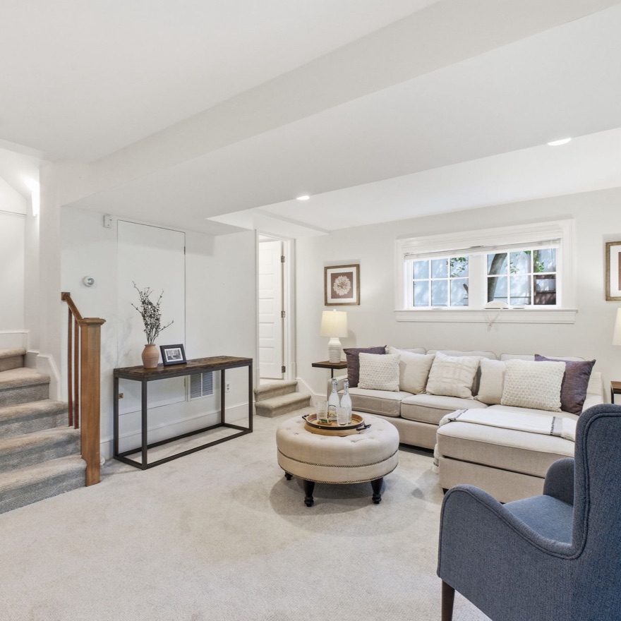 Staged sitting room, Lowell Street, Washington DC